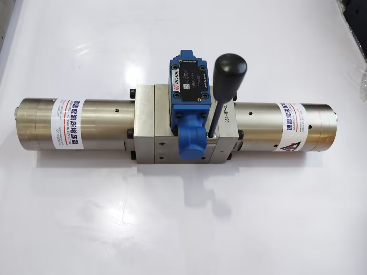 液壓增壓閥，液壓增壓器